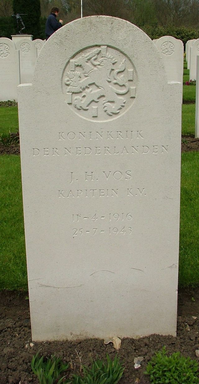 vos.j.h.2008.jpg