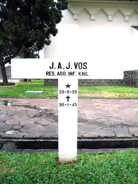 vos.j.a.j.2005.jpg