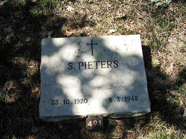 S.Pieters.jpg
