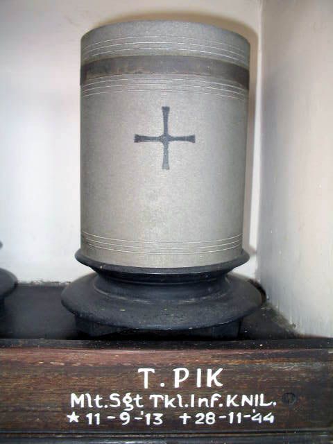 pik.t.2005.jpg
