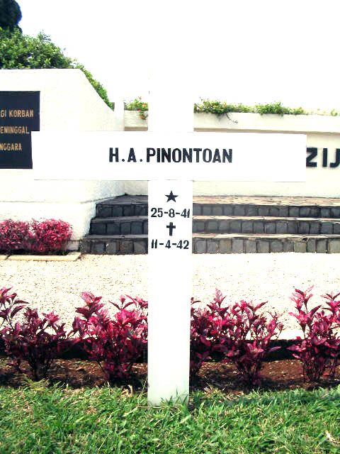 pinontoan.h.a.2005.jpg