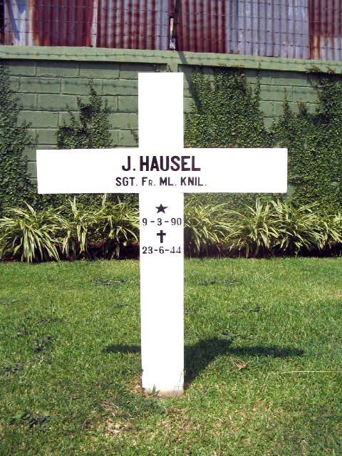hausel.j.2005.jpg