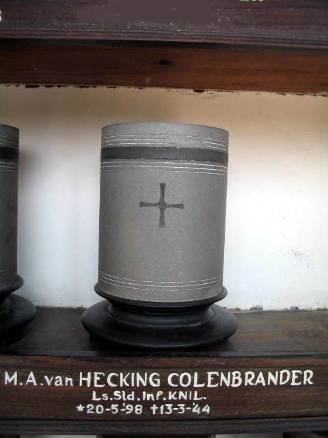 hecking colenbrander.van.m.a.2005.jpg