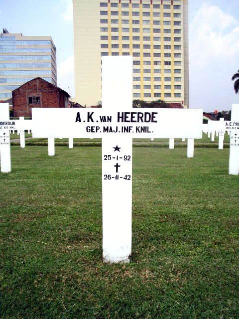 heerde.van.a.k.2005.jpg