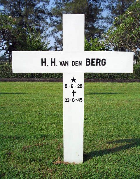 berg v den h.h.2004.jpg