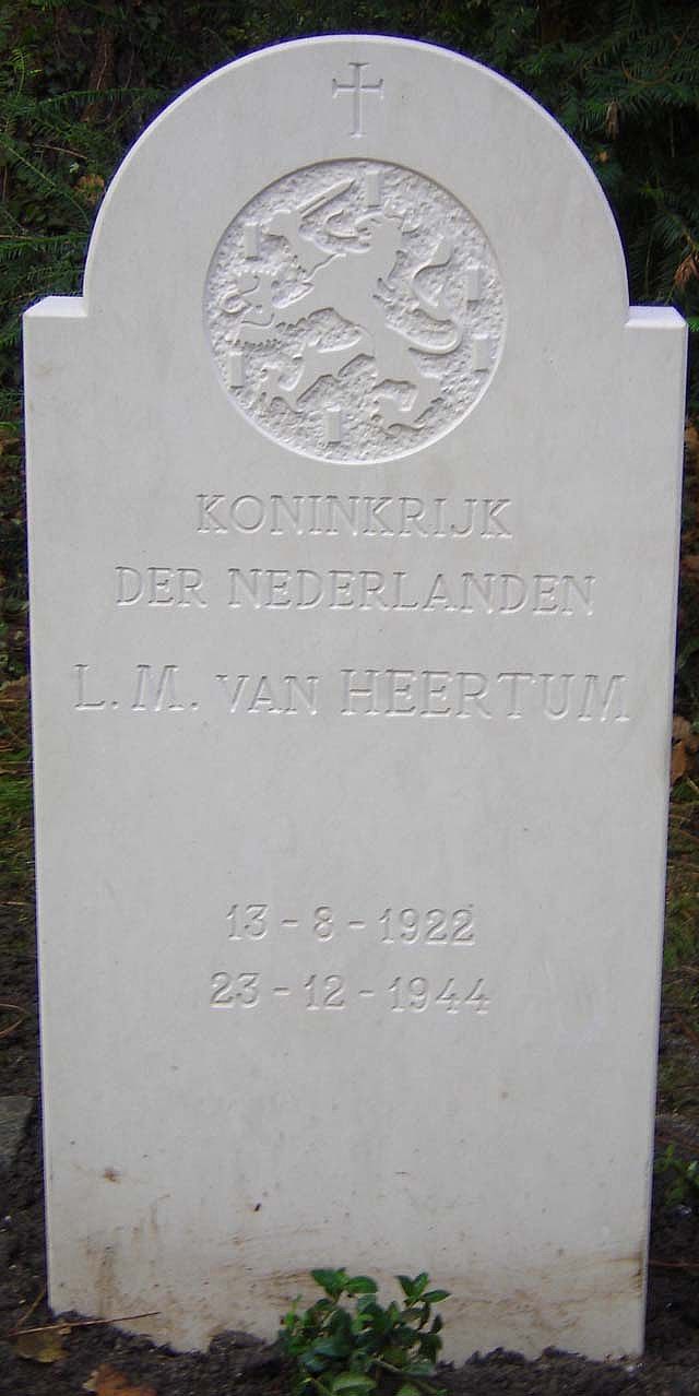 heertum.l.m.van.2007.jpg
