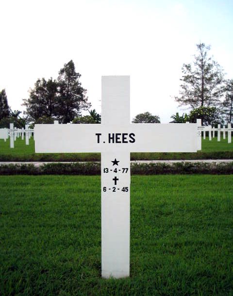 hees t.2004.jpg