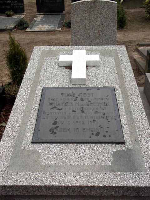 Heeswijk J.M. van.jpg