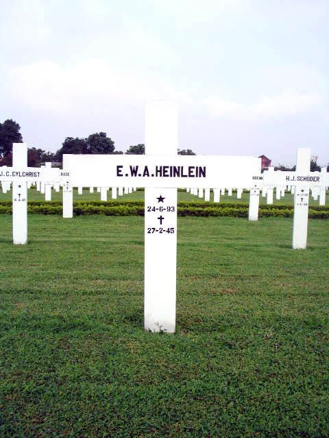 heinlein.e.w.a.2005.jpg
