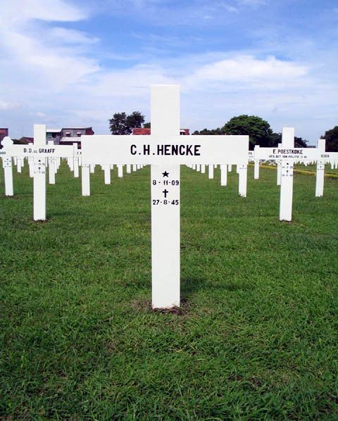 hencke.c.h.2005.jpg