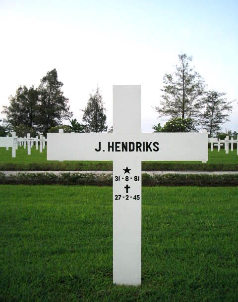 hendriks j.2004.jpg