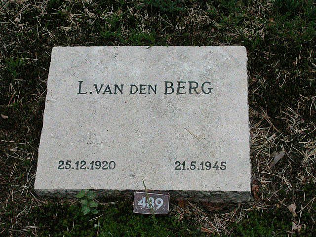 L.van den Berg.jpg