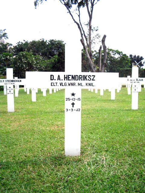 hendriksz.d.a.2005.jpg