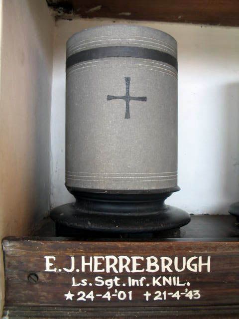 herrebrugh.e.j.2005.jpg