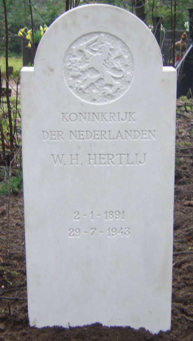 hertlij.w.h.2009.jpg