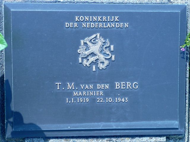 Berg.T.M.van.den.2008.jpg