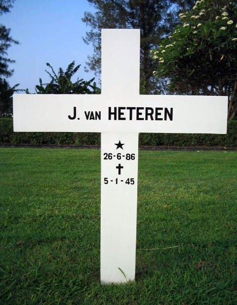 heteren van j.2004.jpg