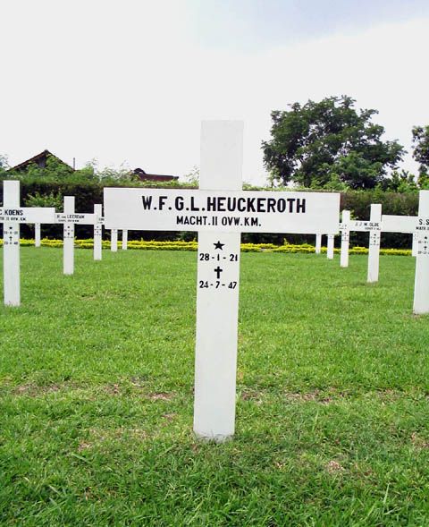 heuckeroth.w.f.g.l.2005.jpg