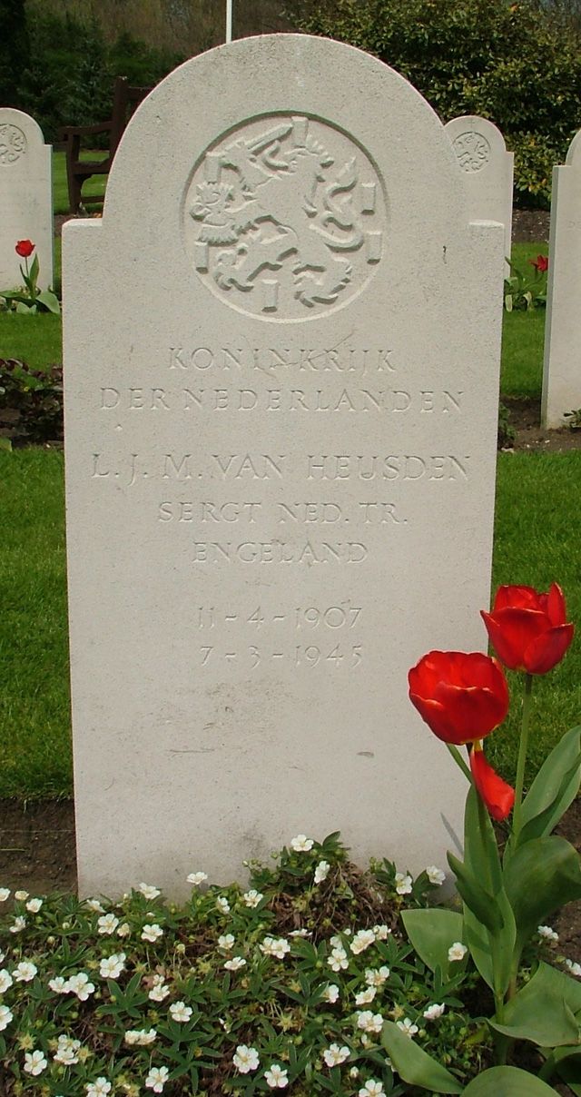 heusden.van.l.j.m.2008.jpg