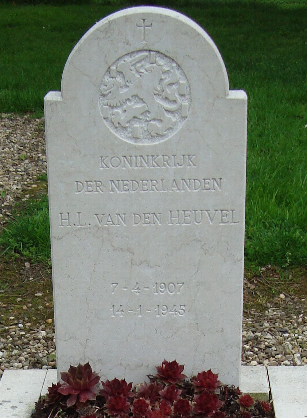 heuvel.h.l.vanden..jpg