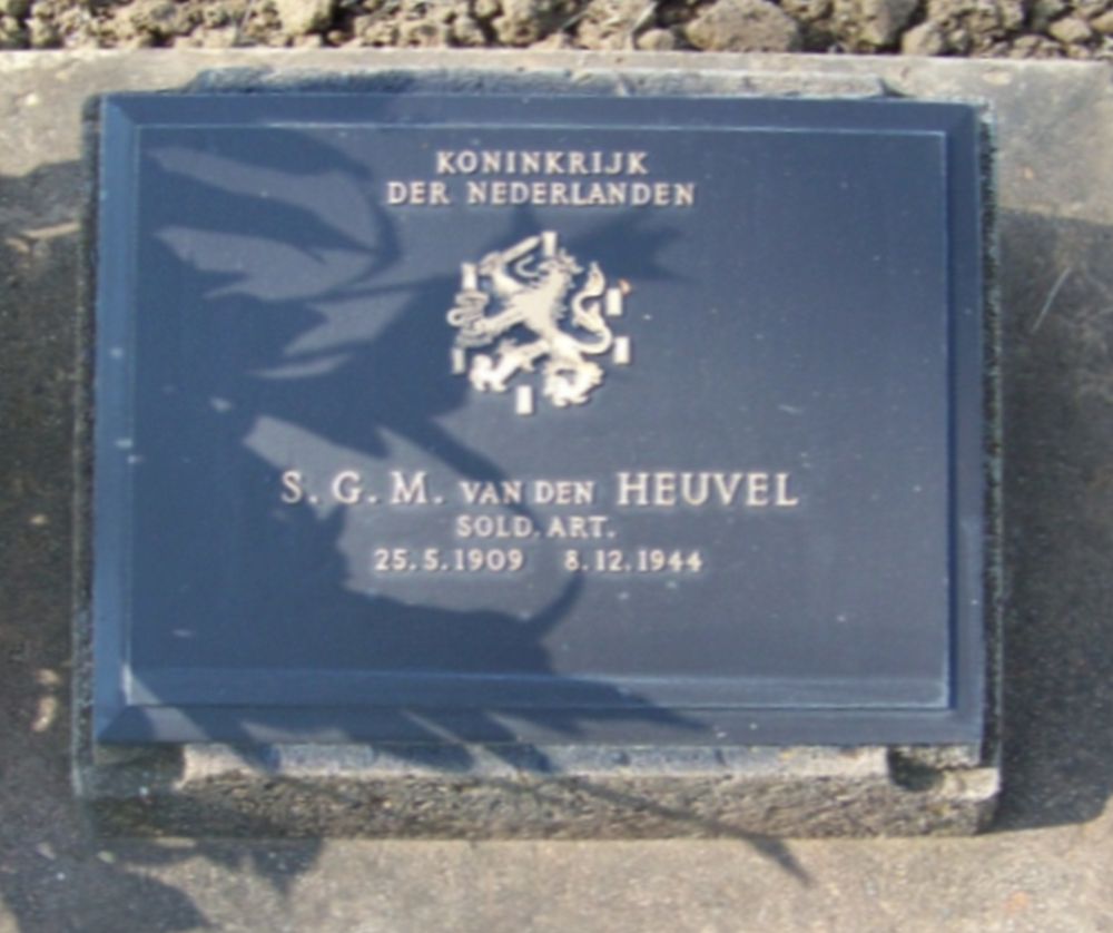 Heuvel van den SGM.jpg