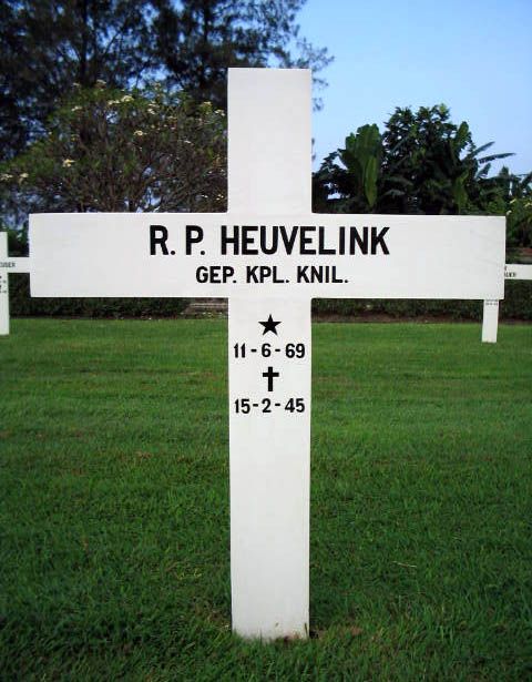 heuvelink r.p.2004.jpg