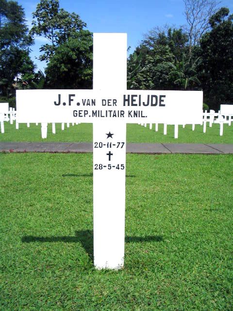 heijde.v.der.j.f.2005.jpg