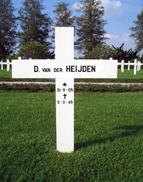 heijden van der d.2004.jpg