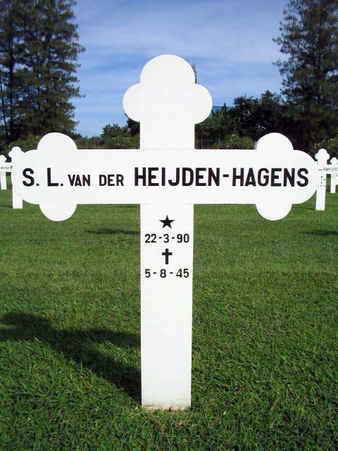 heijden van der. hagens.s.l.2004.jpg