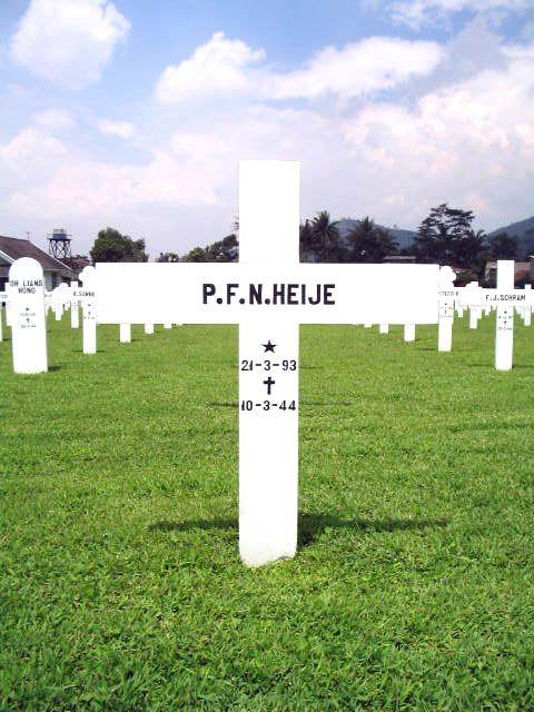 heije.p.f.n.2005.jpg