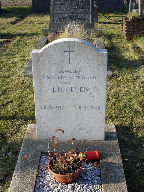 HeijenJ.JPG
