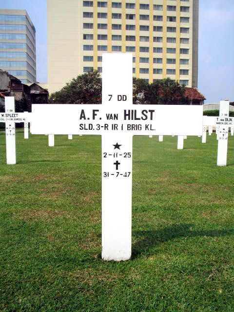 hilst.van.a.f.2005.jpg