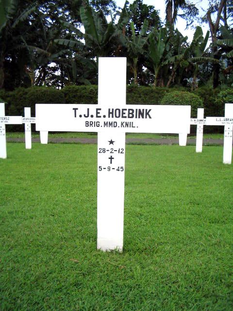 hoebink.t.j.e.2005.jpg