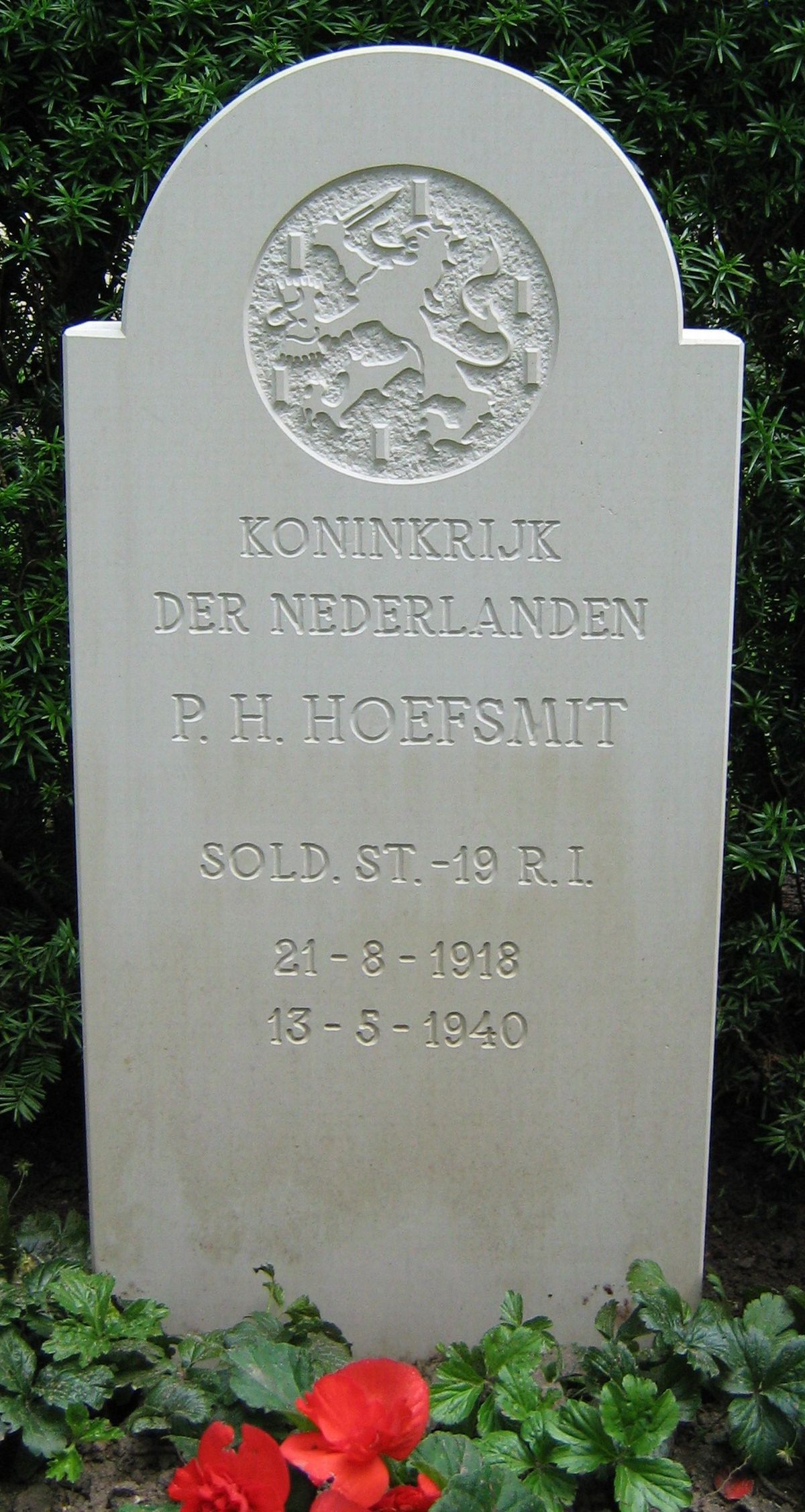 hoefsmit.p.h.2008.jpg