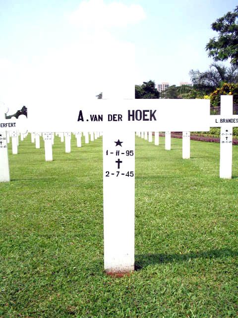 hoek.v.der.a.2005.jpg