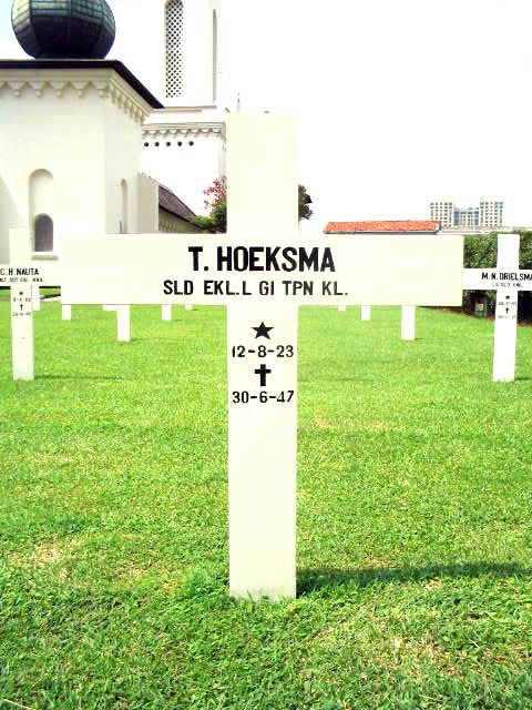 hoeksma.t.2005.jpg