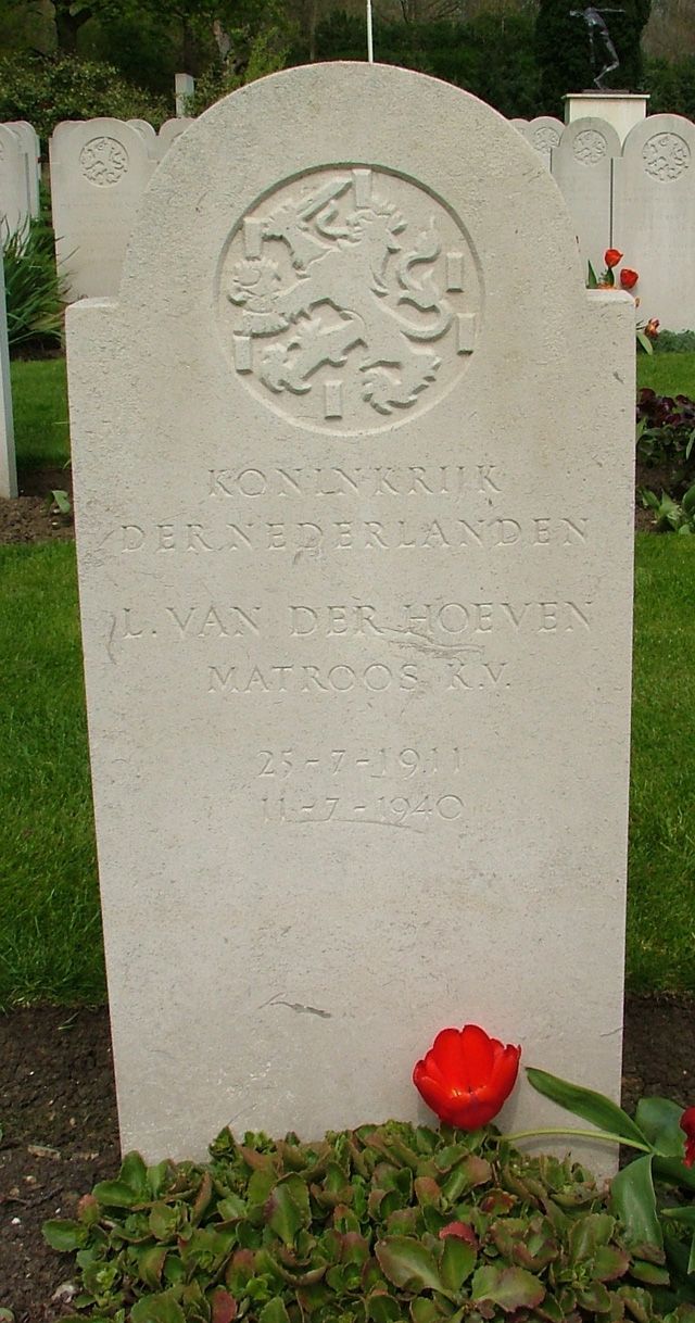 hoeven.van.der.l.2008.jpg