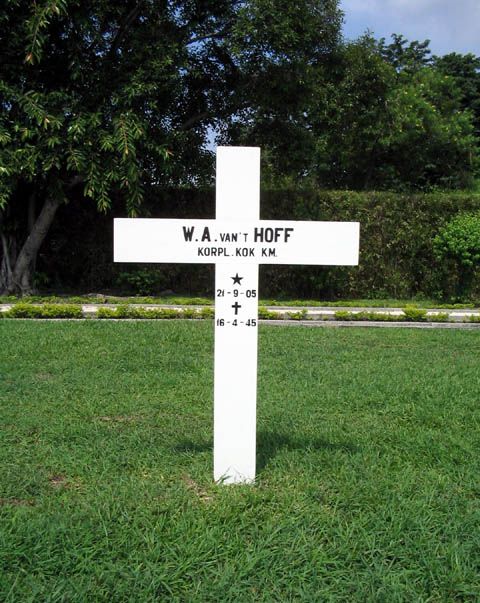 hoff.van t.w.a.2005.jpg