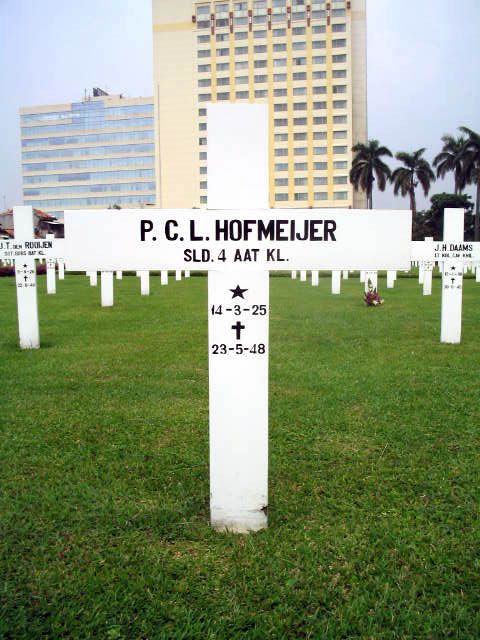 hofmeijer.p.c.l.2005.jpg