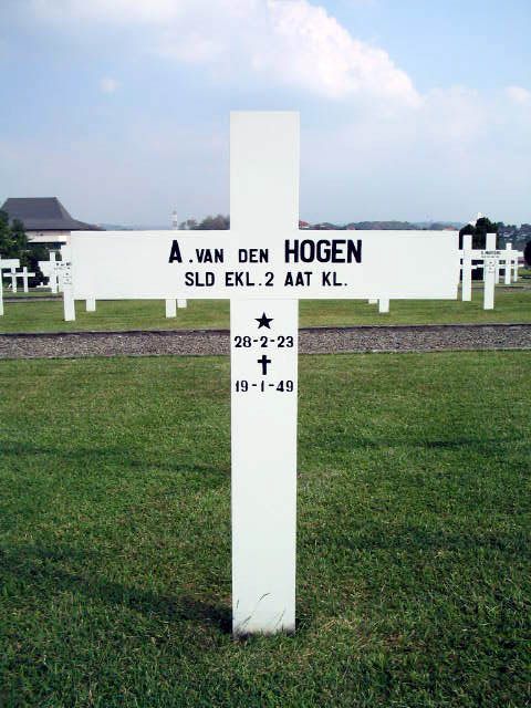 hogen.v.den.a.2004.jpg.JPG