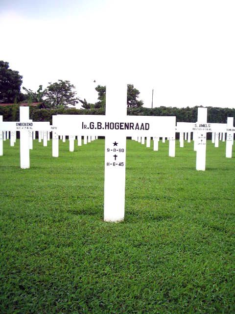 hogenraad.g.b.2005.jpg