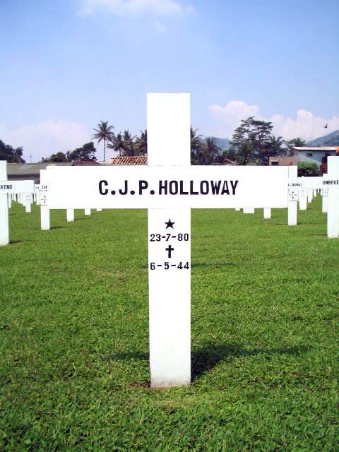 holloway.c.j.p.2005.jpg
