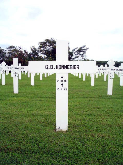 honnebier.g.b.2005.jpg