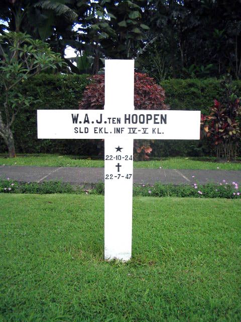 hoopen.ten.w.a.j.2005(1).jpg