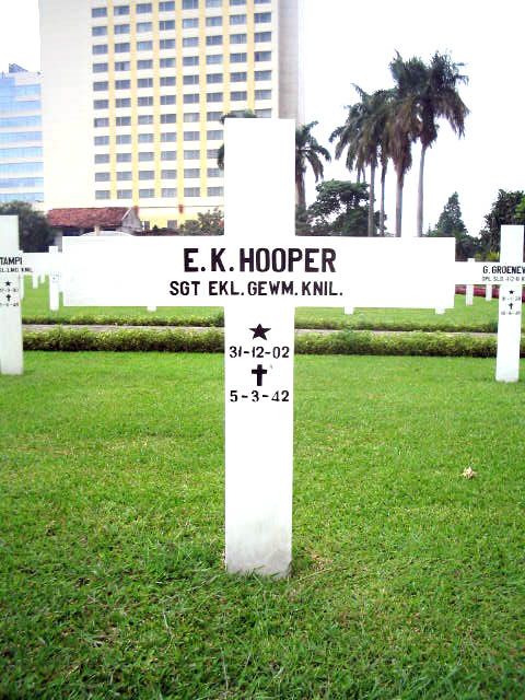 hooper.e.k.2005.jpg