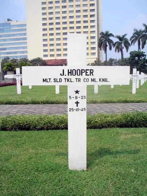 hooper.j.2005.jpg