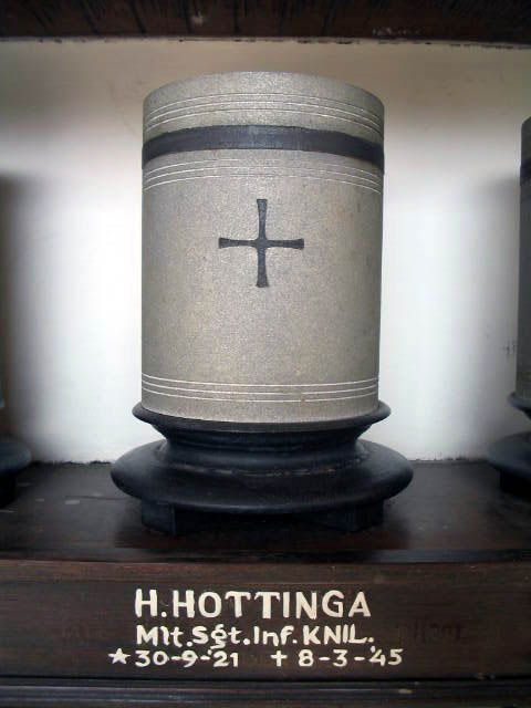 hottinga.h.2005.jpg