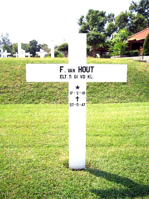 hout.v.f.2004.jpg.JPG