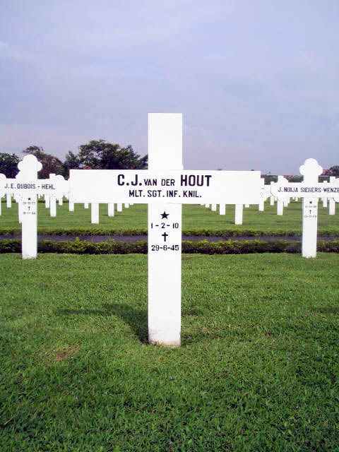 hout.v.der.c.j.2005.jpg