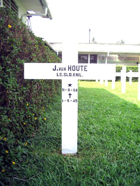 houte.van.j.2005.jpg